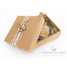 Dárkový balíček s podkovou, zdobená krabička 39, RŮZNÉ DRUHY PODKOV