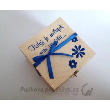 Alabastrové srdce v dřevěné čtvercové krabičce, S TEXTEM / MOTIVEM