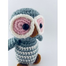 Háčkovaná paní sova