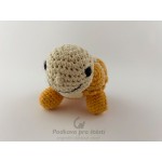 Háčkovaná žlutá želva