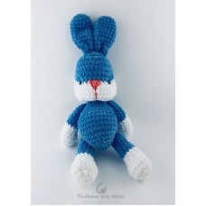 Háčkovaný modrý minky zajíc