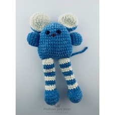Háčkovaná modrá minky myška