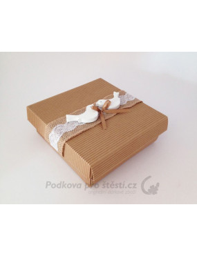 Dárkový balíček s podkovou s ptáčky, zdobená krabička 35, RŮZNÉ DRUHY PODKOV