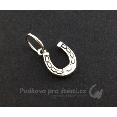 Přívěsek kovový 15x12 mm - podkova 2