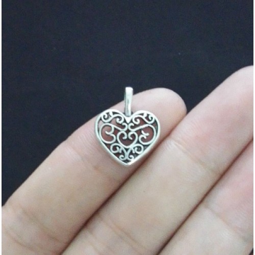 Přívěsek kovový 15x16 mm - srdíčko
