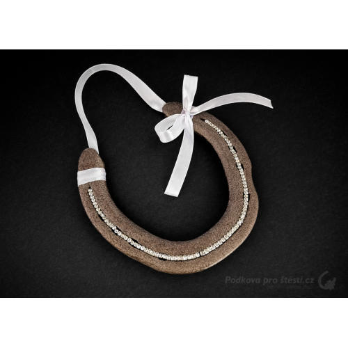 Podkova zdobená 4b, RŮZNÉ VARIANTY A BARVY