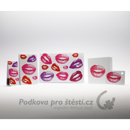 Sada tištěná celá, kisses